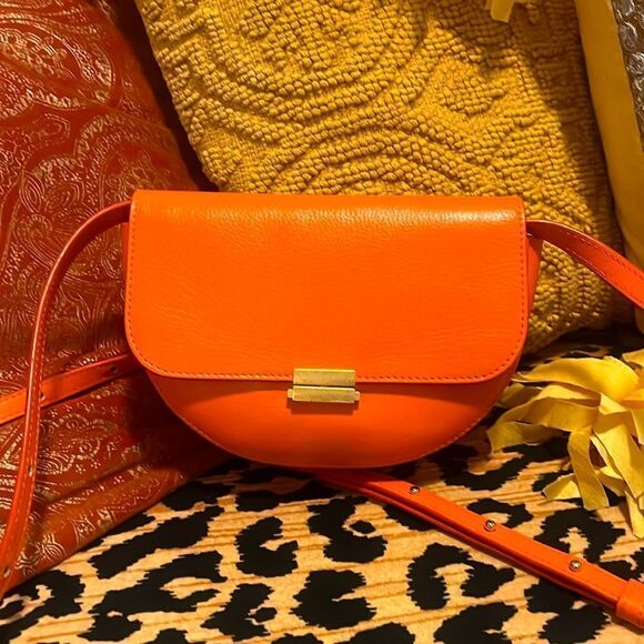 Wandler Italian crafted mini crossbody - Picture 3 of 14